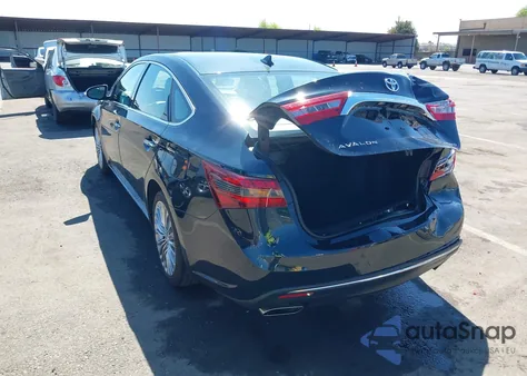 2017 Toyota Avalon Limited z USA, uszkodzony, nr VIN 4T1BK1EB1HU259230